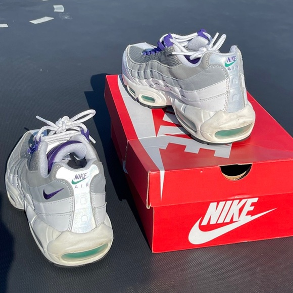 Womens Air Max 95 LV8 ‘Grape’ - Picture 1 of 4
